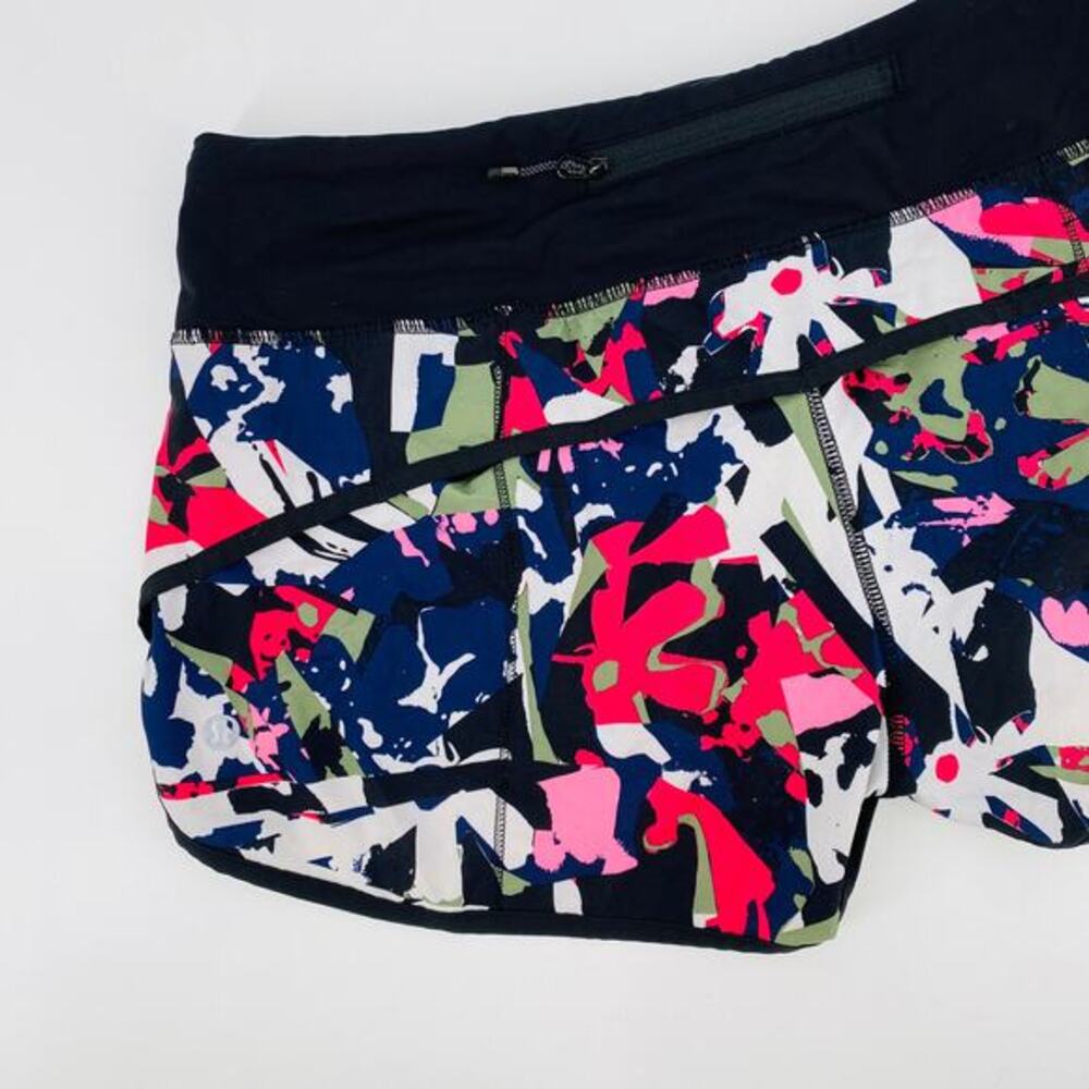 lululemon 4 floral‎ black Speed Short